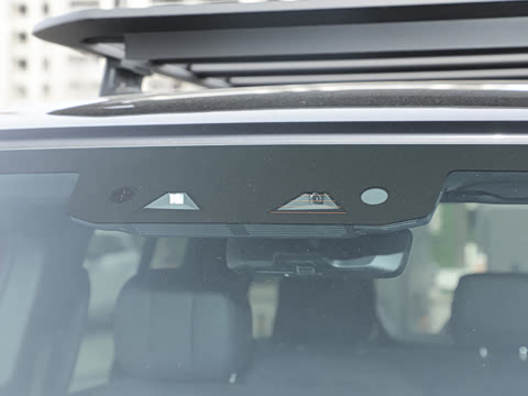 2026�� 110 3.0T P400 �����ر��