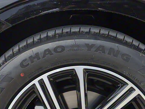 2025�� EM-i 70km ������