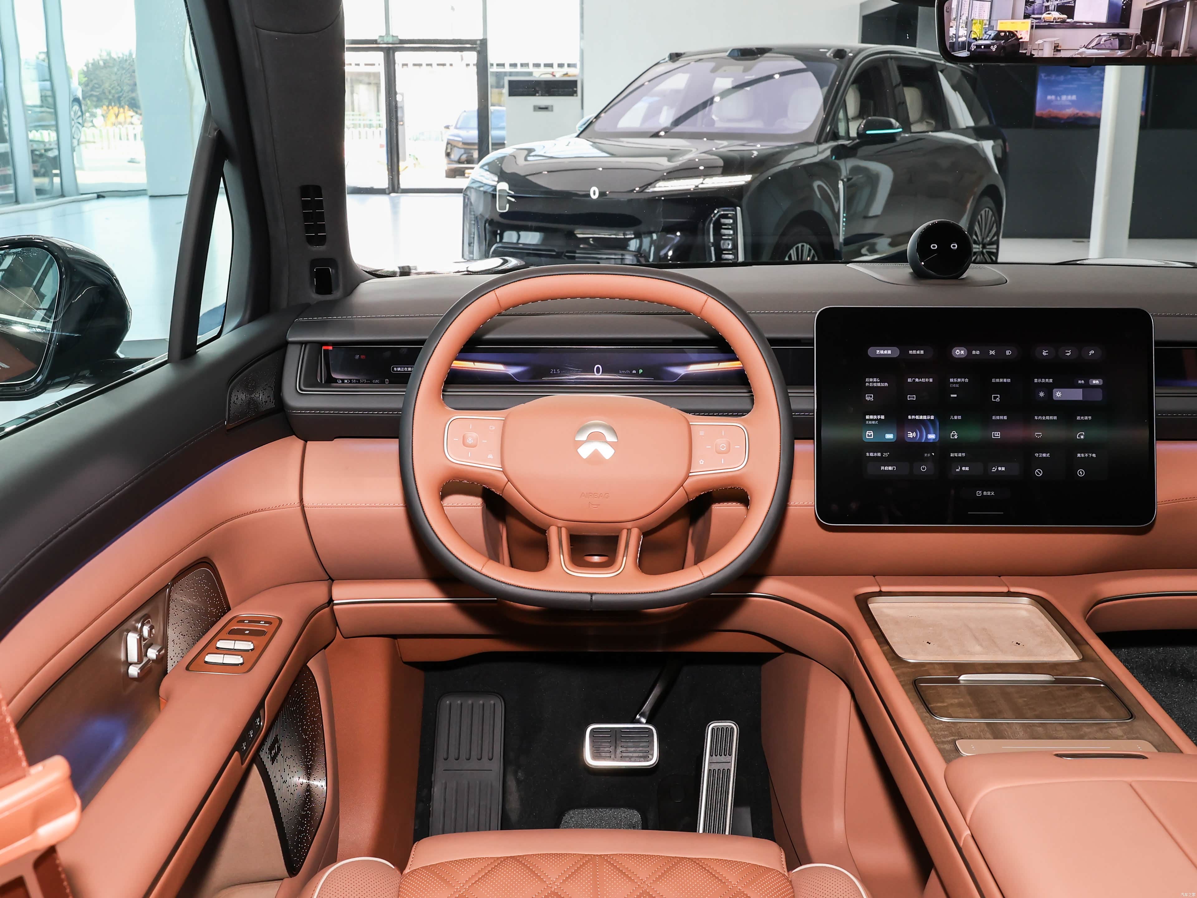 Nio ES8, миниатюра 12
