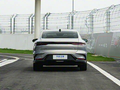 2025�� EV �Ǽݰ� 635KM�����״��콢��