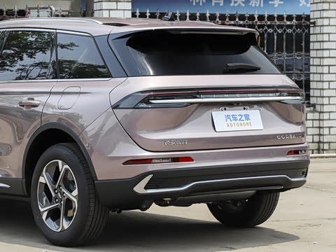 2026�� 2.0T ����������