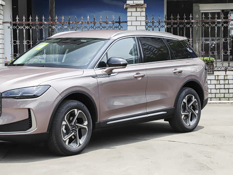 2026�� 2.0T ����������