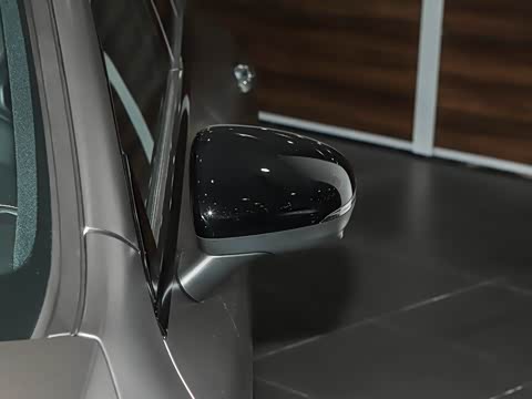 2025�� AMG CLA 45 S 4MATIC+