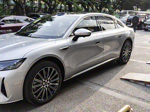 2025�� 260���������