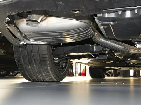 2026�� E 300 �������˶���