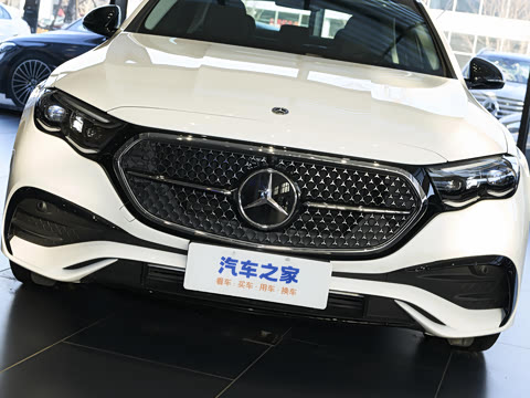 2026�� E 300 �������˶���