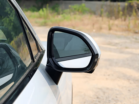 2026�� DM-i 205KM ������