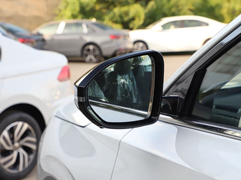 2025�� ���ն��� 1.5T �����