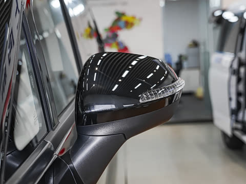 2026�� 2.0L �ֶ����ᾫӢ�� 7�� CNG