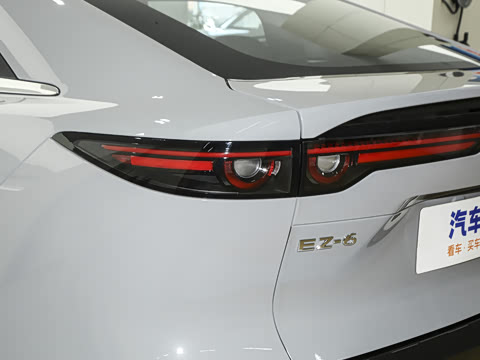 2025�� ����600�����˶���