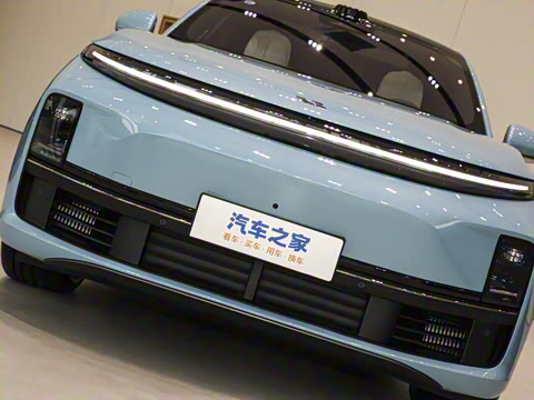 2025�� Pro ���ܻ��°�