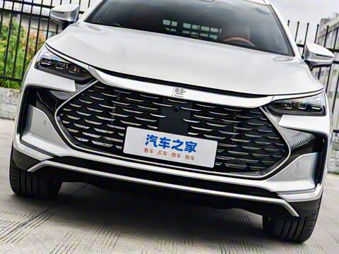 2025�� �Ǽݰ� DM-i 175KM ������