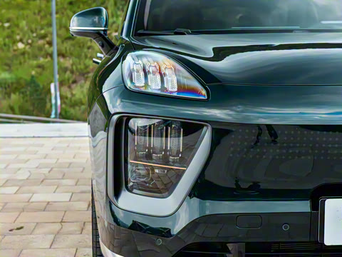 2025�� �Ŀ� 350 Max���������״��