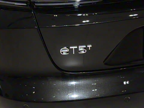 2025�� 100kWh Touring