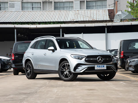 2025�� �Ŀ� GLC 260 L 4MATIC ������