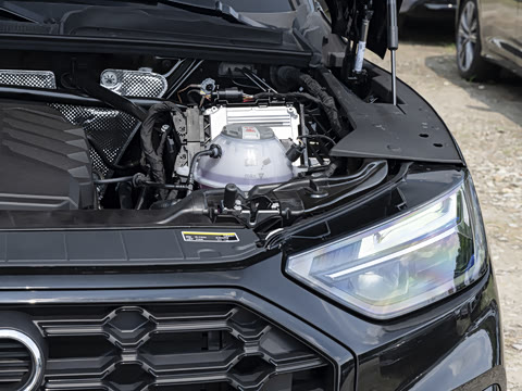 2026�� 45�����ذ� 40 TFSI ����������