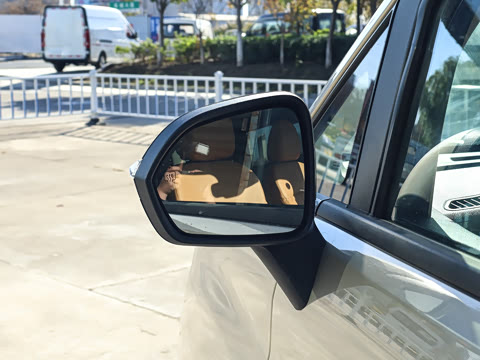 2026�� 2.0L �ֶ���������� 7��