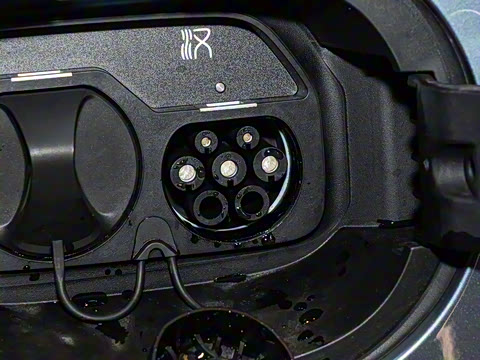 2025�� EV �Ǽݰ� 635KM�����״��콢��