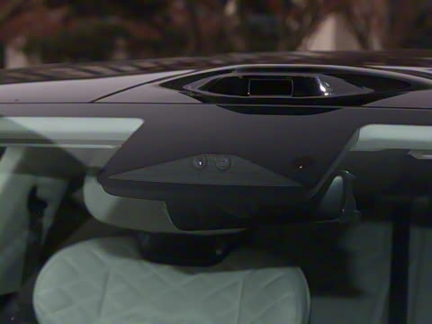 2025�� 240����Ultra H5