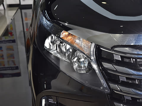 2026�� 2.0T �j�ۺ�� M500