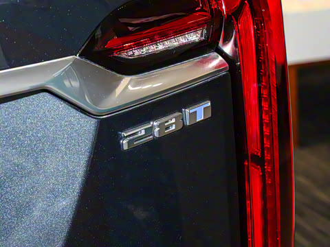 2025�� 2.0T ���������������������