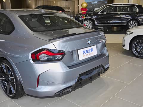 2026�� M240i