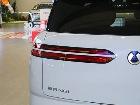 2025�� ������