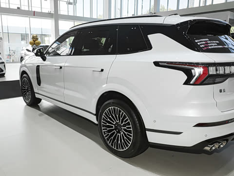 2026�� 2.0T ����̽����Ultra