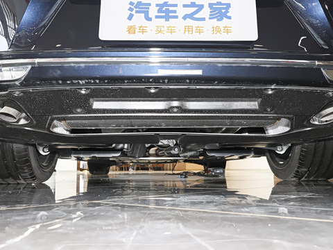 2026�� 735Li ������װ