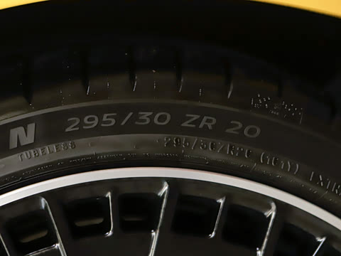 2026�� AMG CLE 53 4MATIC+ ������ܳ�