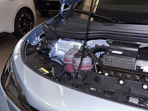 2025�� �Ŀ� ������ ����������