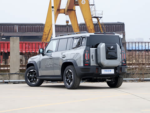 2026�� 211km XWD ����