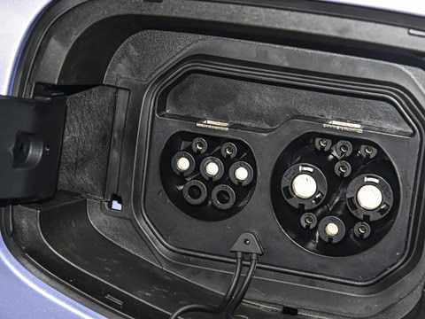 2025�� 325km �콢��