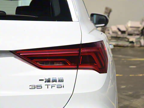 2026�� quattro 45�����ذ� 35TFSI ʱ�ж�����