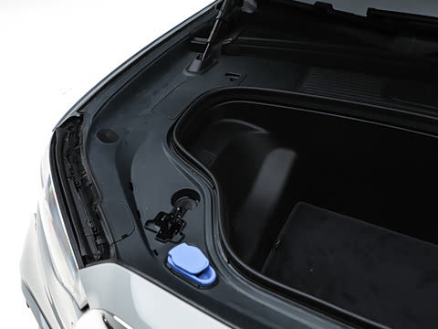 2026�� ����� 350 L 4MATIC