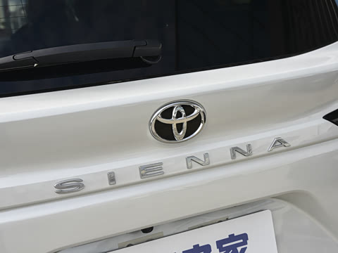 2027�� 2.5L ˫������������