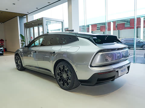 2026�� �ն�����quattro��