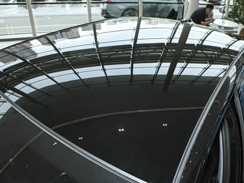 2026�� �Ŀ� 530Li xDrive M�˶���װ