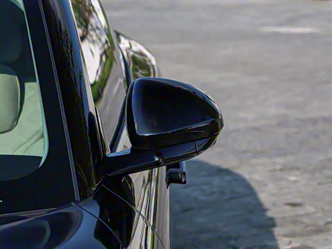 2025�� 240����Ultra