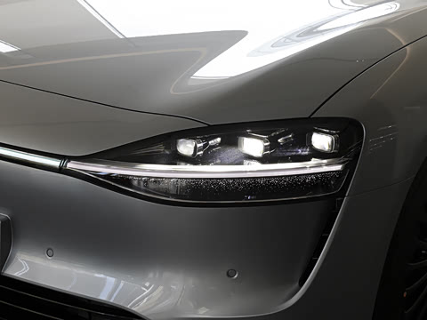 2025�� ���� ����Max (896�߼����״