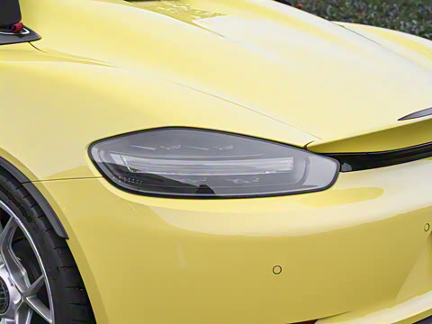 2023�� Spyder RS 4.0L