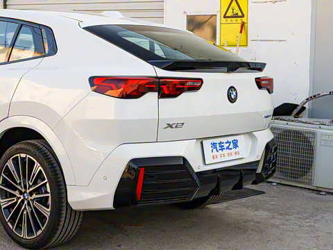 2025�� xDrive25i M�˶���ҹ��װ