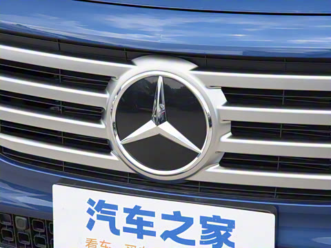 2025�� GLB 220 ʱ����