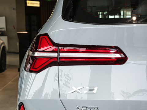 2026�� xDrive30L ������ M�˶���ҹ��װ