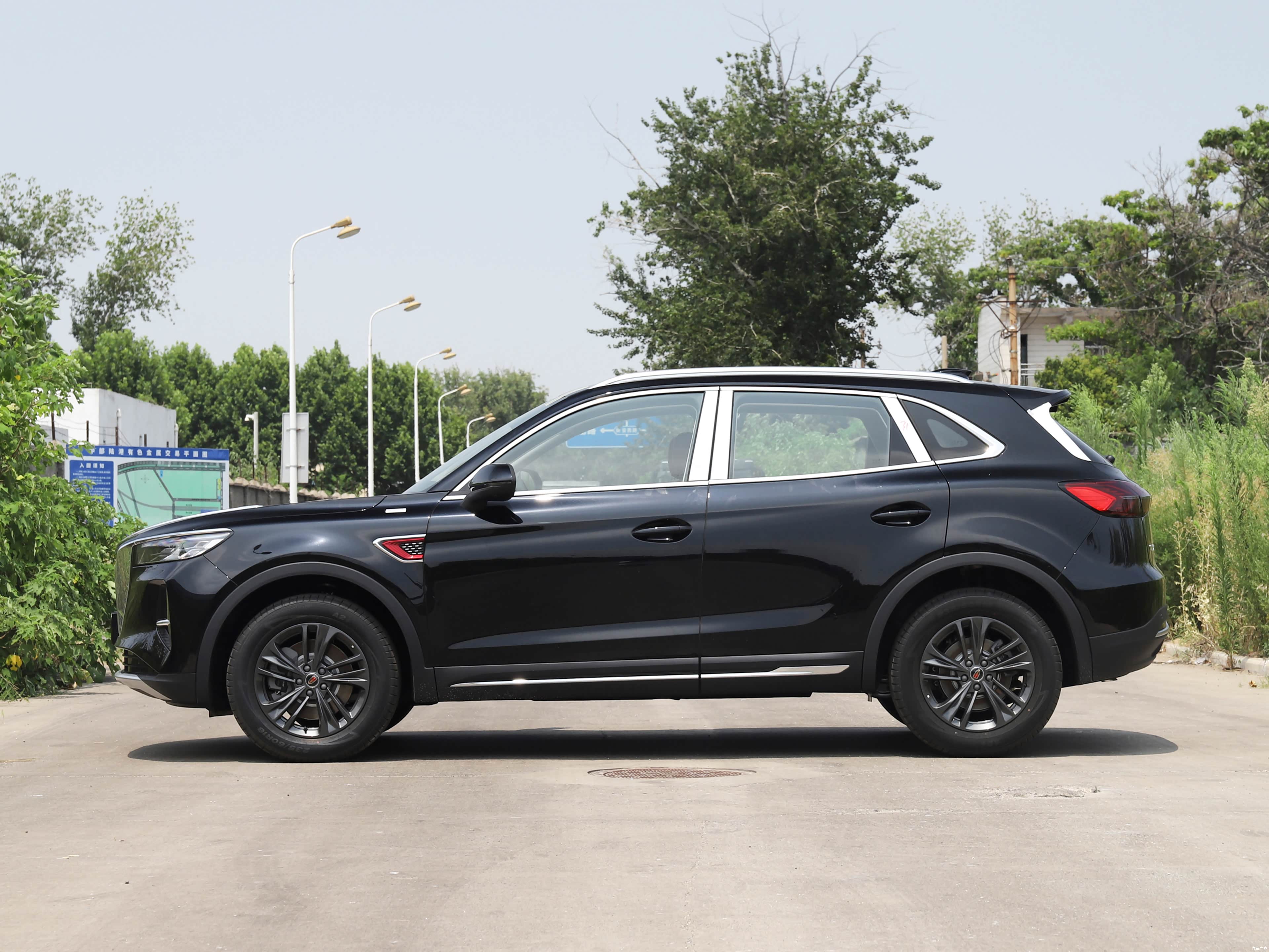Hongqi HS5, миниатюра 4