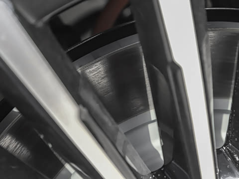 2025�� 185KM�����