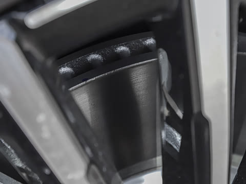 2025�� 185KM�����