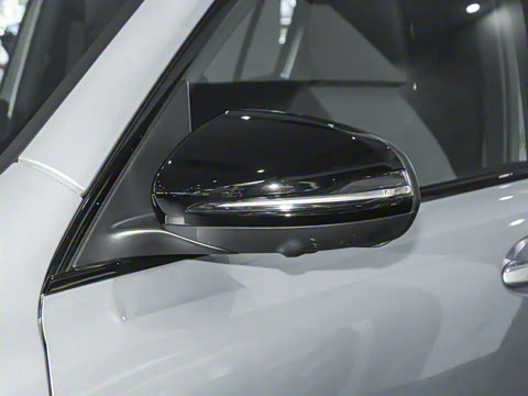 2024�� AMG GLB 35 4MATIC