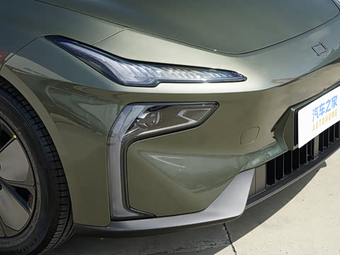 2026�� ���� 565 Plus