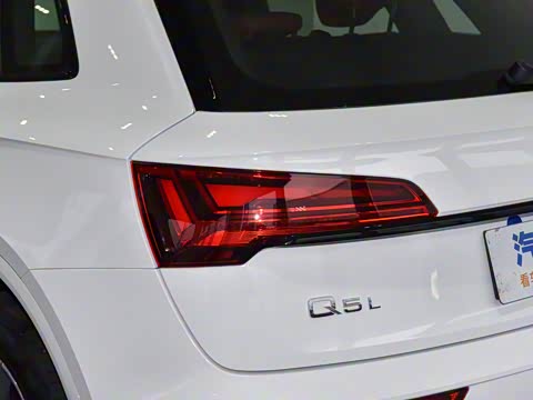 2026 45ذ 40 TFSI ʱж